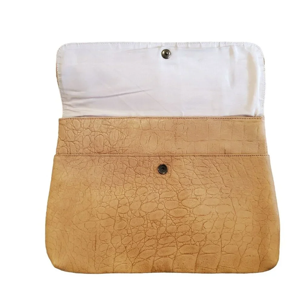 VINTAGE Toni Leather Clutch Tan